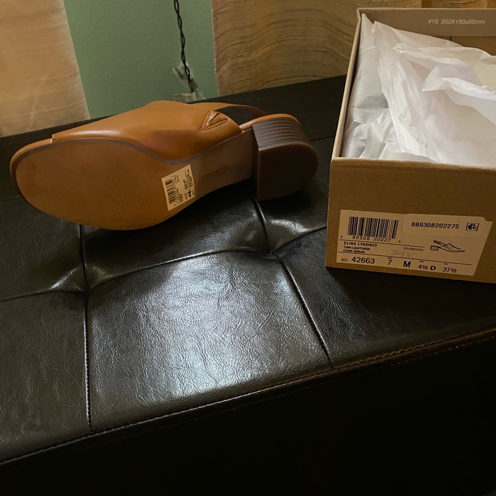 Woman’s Clarke’s Shoes Brown size 7